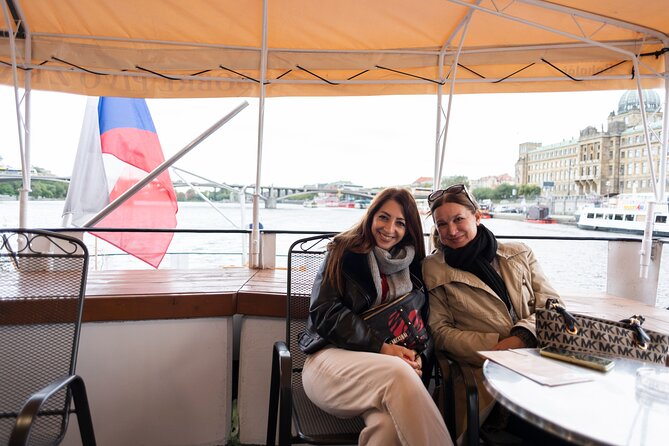 Prague Combo: Castle Guided Tour, Bus and Optional Boat - Practical Tips and Considerations