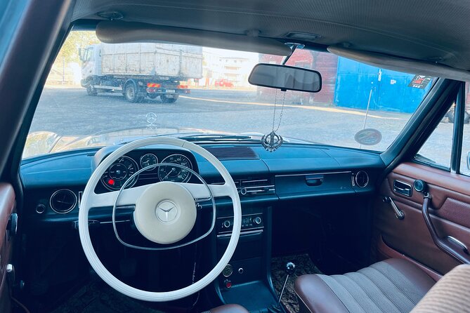 Prague Sightseeing Express Tour in Classic Car - Detailed Tour Breakdown