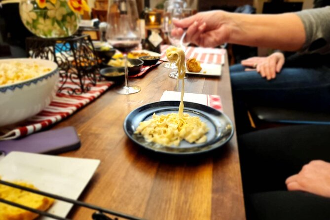 Private Chicago-style deep dish pizza or pasta making class - Practical Details and What You Should Know