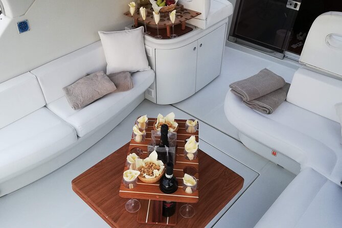 Private Cruise to Ischia and Procida - Yacht 40' - The Itinerary: A Closer Look