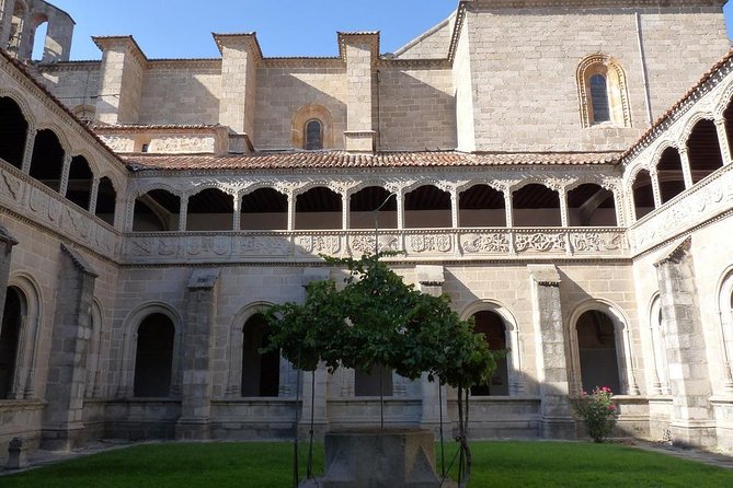 Private Day Trip from Madrid to Ávila - Detailed Breakdown of the Itinerary