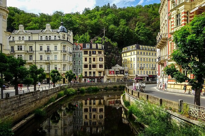 Private Daytrip from Prague to Karlovy Vary - What Sets This Tour Apart?