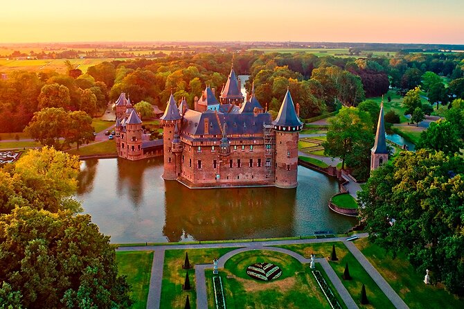 Private Excursion to Utrecht and Haar Castle - FAQ
