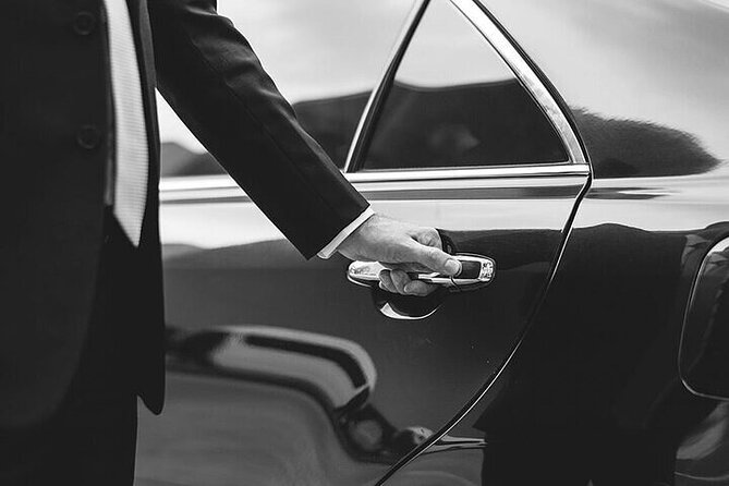 Private Luxury Transfer from Civitavecchia Port to Hotel in Rome - The Sum Up