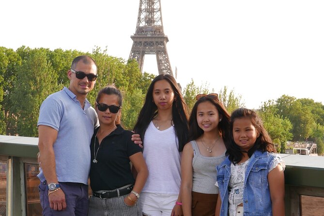 Private photo session with a professional in Paris - The Itinerary and Photographic Highlights