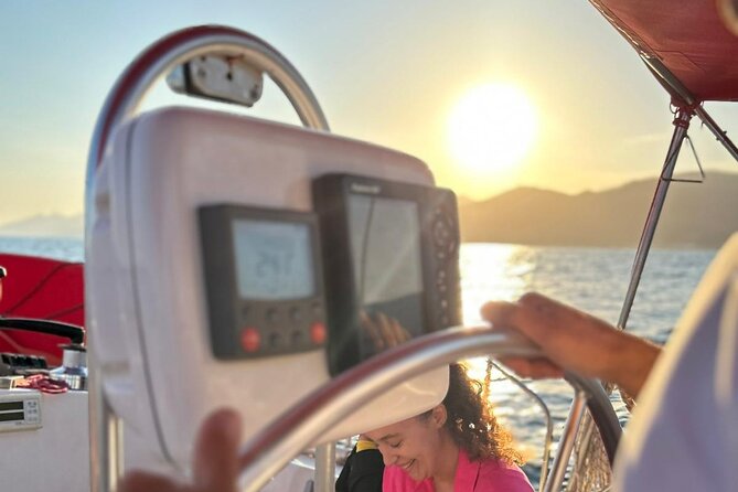 Private sailing tour with aperitif in Barcelona - Detailed Breakdown of the Experience