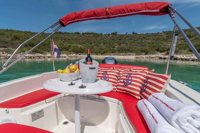 Private speedboat tour to Blue cave, Vis and Hvar - What’s Included and What’s Not