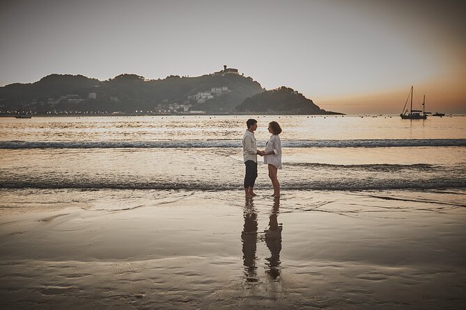 Private Sunset Photo Session on La Concha Beach - The Sum Up