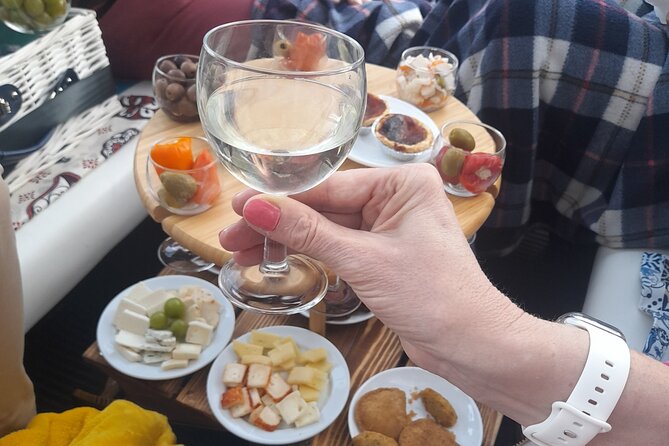 Private tapas tuk tuk tour through Lisbon - Why This Tour Stands Out
