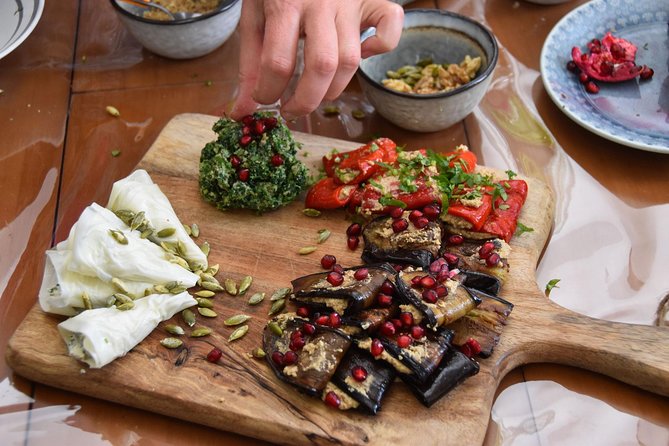Private Traditional Georgian Meal in a Lovely Tbilisi Home with Transfers - Exploring the Meal Itself: What to Expect
