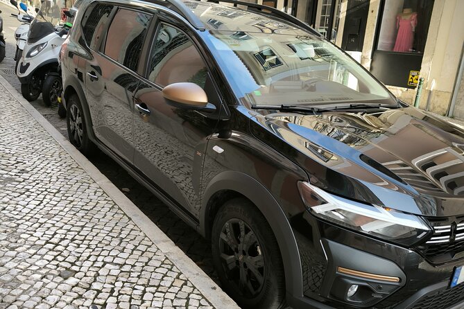 Private - A Closer Look at the Private Transfer from Lisbon to Fátima