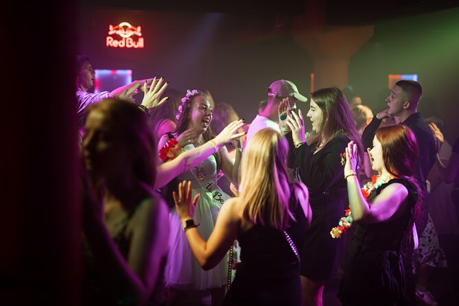 Pub Crawl Wroclaw with 1 hour Unlimited Drinks and free shots - What Travelers Can Expect