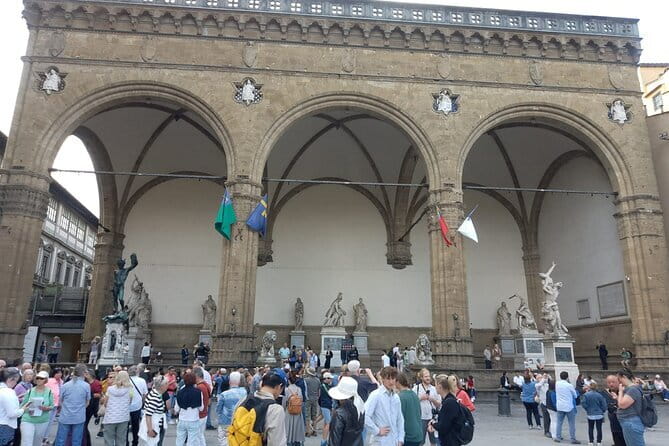 Renaissance Florence & the rivalry of Michelangelo and Leonardo - Exploring Florence Through Art and Rivalry
