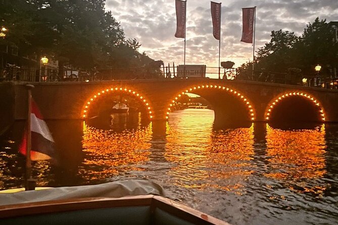Romantic Private Boat Tour Amsterdam 90min incl welcome drink - The Experience: A Closer Look at the Itinerary