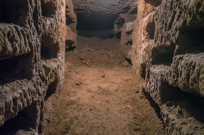 Rome: Catacombs Guided Tour with Transfer - An Authentic and Informative Experience