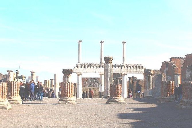 Rome to Pompeii Private Guided Tour with Hotel Pick-up & Skip the Line Tickets - FAQ