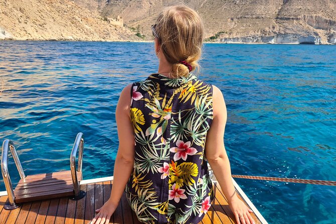 Sailing experience along the coast of Cabo de Gata in Almería - Guides and Personal Touches