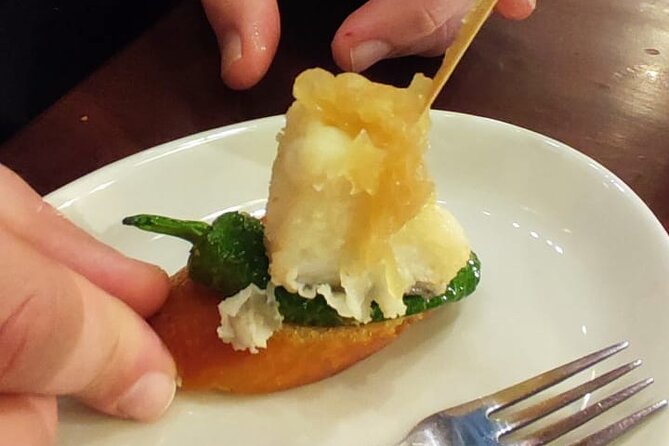 San Sebastián's Culinary Gems: A Pintxo Tour for Foodies - Detailed Breakdown of the Itinerary
