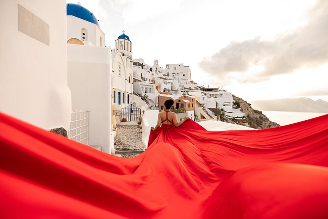 Santorini: Flying Dress Professional Photography *Dress Included* - A Closer Look at the Itinerary
