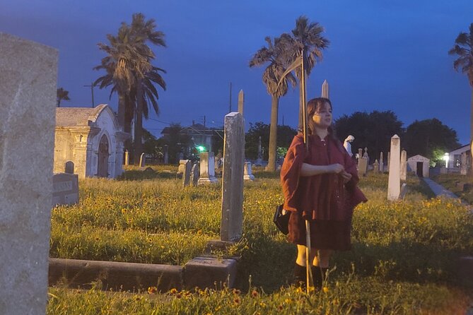 Secret Society Cemetery Walking Tour in Galveston - Practical Tips for Your Ghostly Night Out