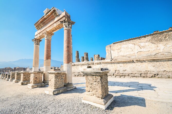 Shore Excursion:Pompeii & Mount Vesuvius with Lunch - FAQ