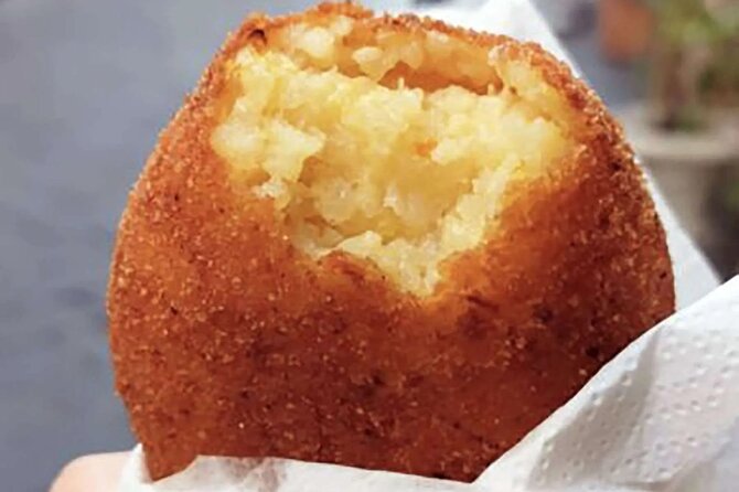 Sicilian Street food tour: eat local in Messina - The Group Dynamic and Tour Logistics