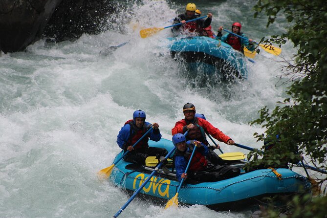 Six Mile Creek 2 Canyon Whitewater Rafting - The Logistics: Transportation, Group Size, and Duration