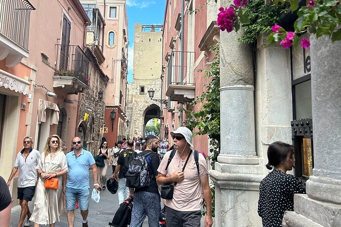 Skip-the-Line Taormina Half Day Greek Theater and Historic Center - Why This Tour Works Well