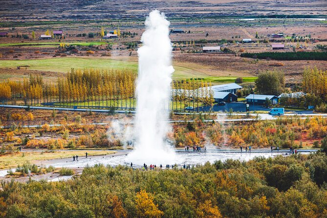 Small Group Tour: Golden Circle & Friðheimar Visit From Reykjavik - Practical Aspects & What to Expect