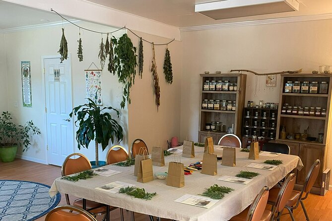 Smoke Bundle Making Workshop near Asheville - An In-Depth Look at the Smoke Bundle Making Workshop