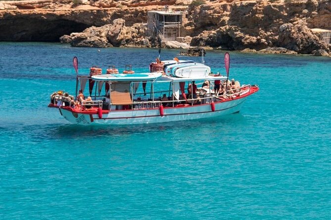 Sunset Beach Tour 3 HS all Inclusive ( Paddle boards , Kayaks & Snorkeling) - The Water Sports Experience: Fun and Accessibility