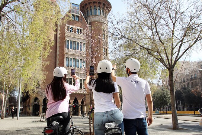 Tapas Tasting Bike/E-Bike Tour in Barcelona - The Culinary Element: Tasting the Flavors of Barcelona