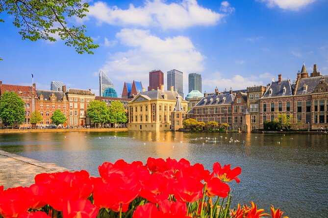 The Hague: City Walk Audio Guide in 7 Languages on your Phone - What to Expect During the Walk