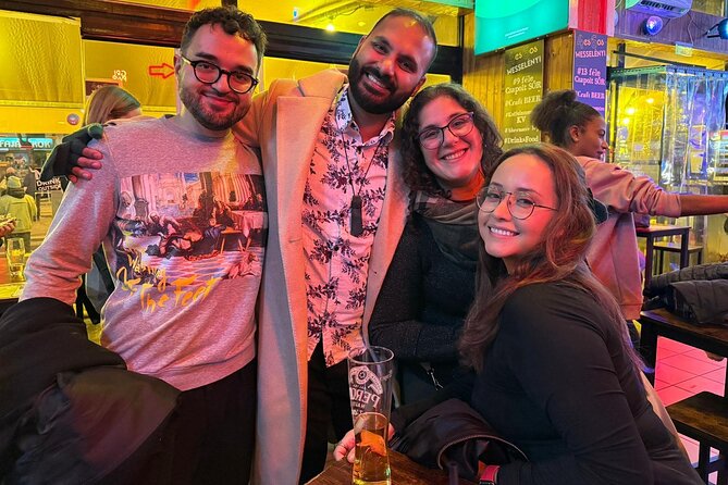 UNLIMITED DRINKS- Budapest Bar Pub Crawl - FREE SHOTS - VIP Entry - What Makes This Tour Stand Out