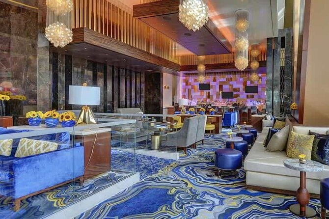 Vegas Nightclub Life : Ultimate Night Out Free Drinks/Party Bus - Transportation & Group Dynamics