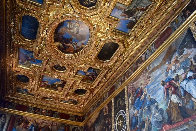 Venice: Doges Palace Prisons & Secret Itineraries Guided Tour - The Overall Itinerary: What You Can Expect
