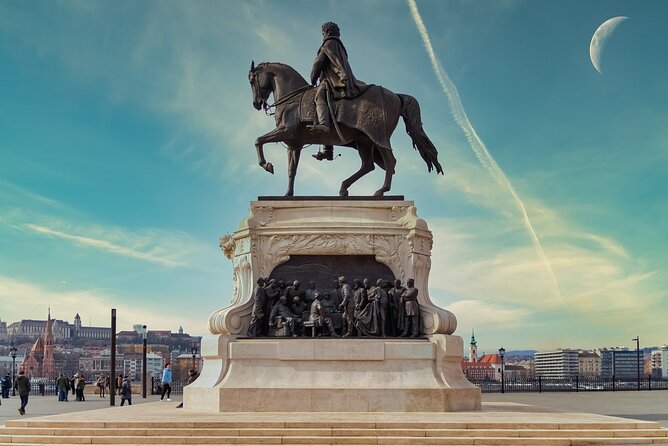 Vienna/Bratislava:DayTrip to Budapest and Bratislava,two capitals - Enjoying the Itinerary