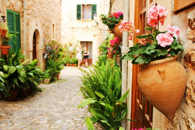 Visit Palma and Valldemossa - FAQs  