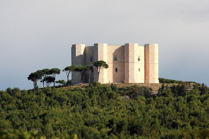 Walking tour Castel del Monte Unesco site - Is the Tour Worth the Price?