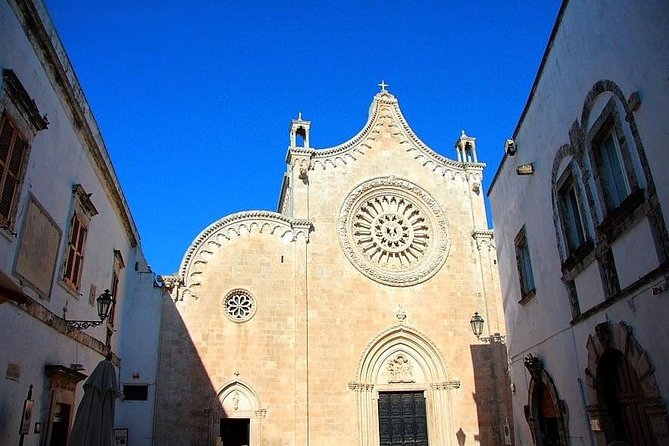 Walking tour Ostuni "the white city" - A Close Look at the Itinerary
