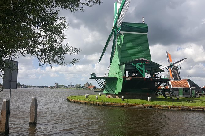Zaanse Schans, Volendam & Edam: Private tour (Max 4 per) - In-Depth Look at the Tour Itinerary