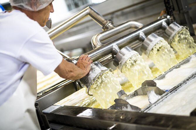 Zurich Open Top Bus, Chocolate and Cheese Factory Tour Appenzell - Cheese, Charm, and Culture in Appenzell