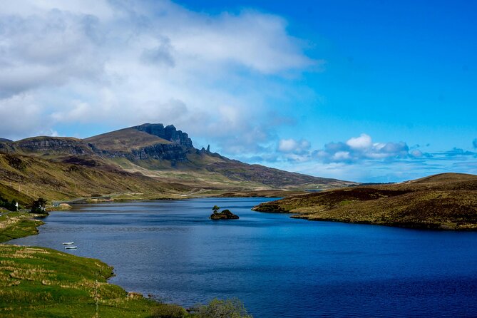 3 Day Isle of Skye Eilean Donan Castle and Loch Ness Tour - Discover the Magic of Scotland on a 3-Day Isle of Skye and Highlands Tour