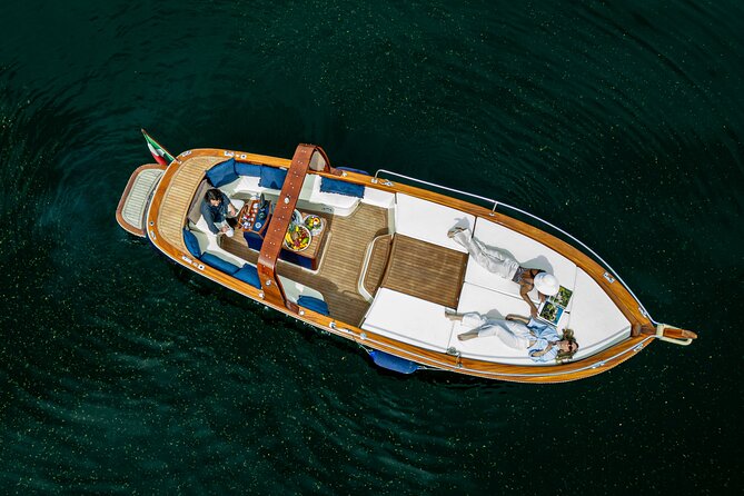 3 hours Private Boat Tour on Lake Como Bellagio - A Deep Dive into the 3-Hour Private Boat Tour on Lake Como Bellagio
