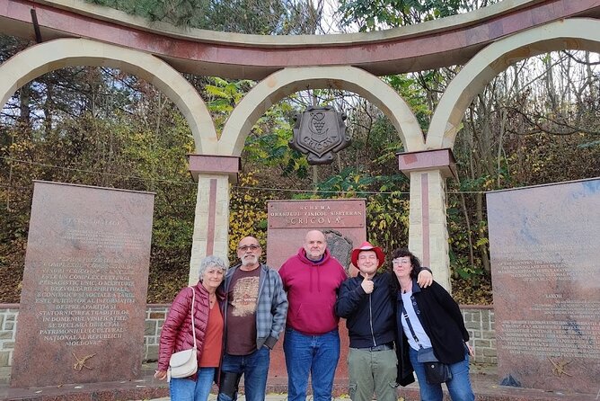 1 DAY:Chisinau Sightseeing Tour &Cricova Cellar wine Tasting - Practical Aspects and Logistics
