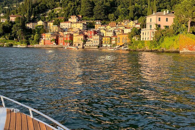 1 Hour Private Boat Tour from Varenna on Lake Como - Authentic Experiences & Passions