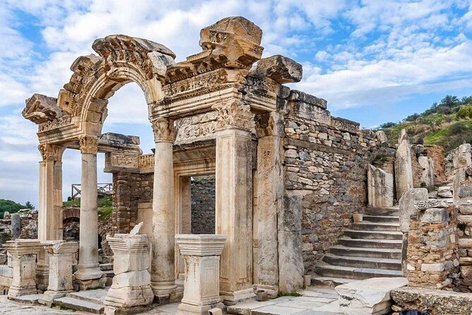 2 Day Ephesus And Pamukkale Tour from Istanbul with Flights - Authentic Experiences Based on Traveler Insights