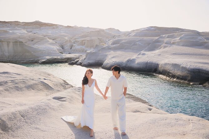 2 Hour Athens Styled Photoshoot with professional photographer - Authentic Experiences & Feedback