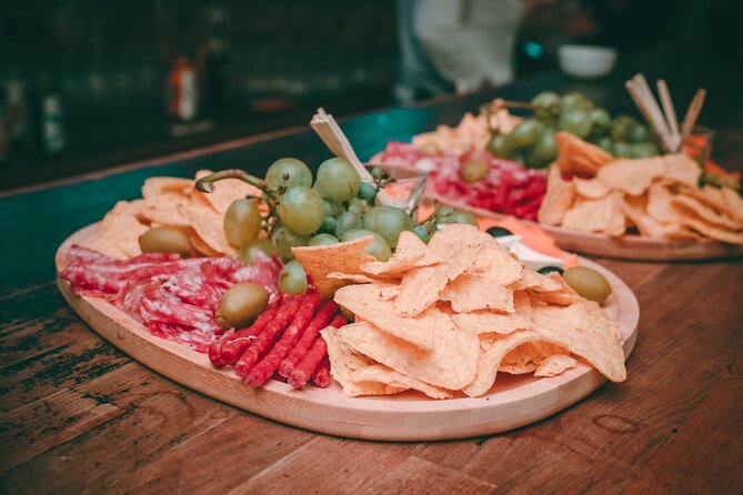 2 Hour Bottomless Brunch Experience with 3 Course Meal And Drinks - Who Is This Tour Best For?