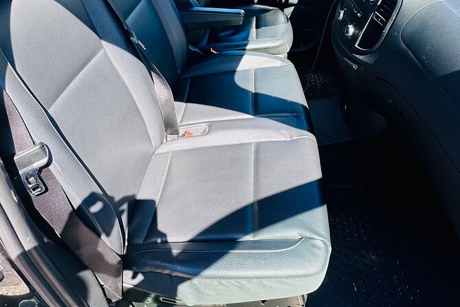 Airport Transfer Helsinki Center - Special Features and Practical Tips